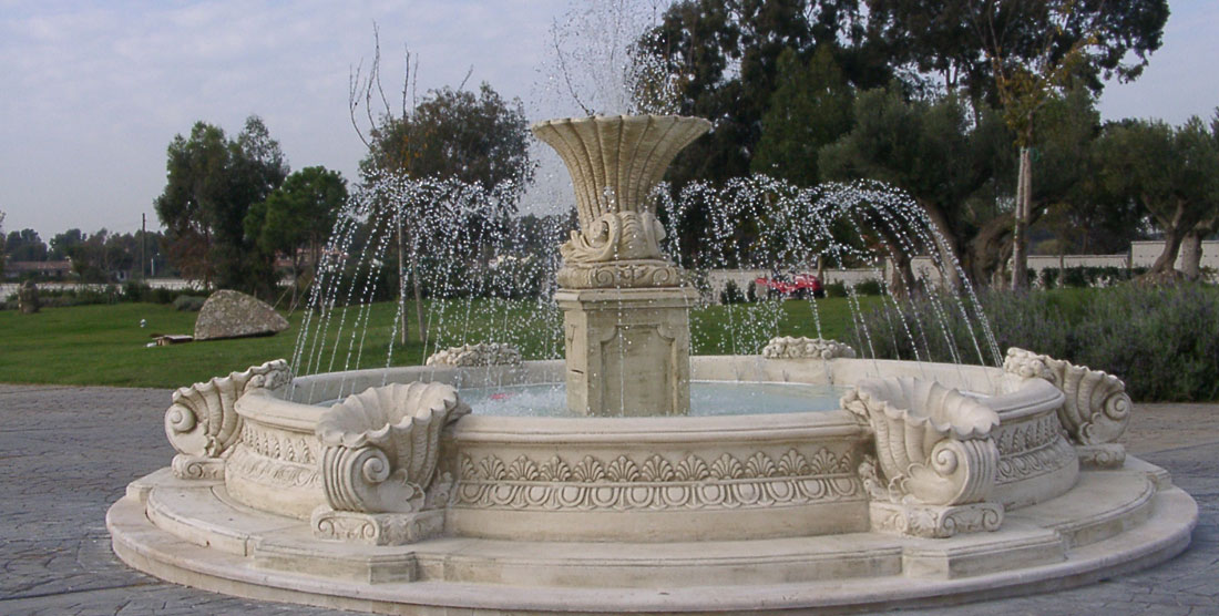 fontana con giochi d'acqua funzionante